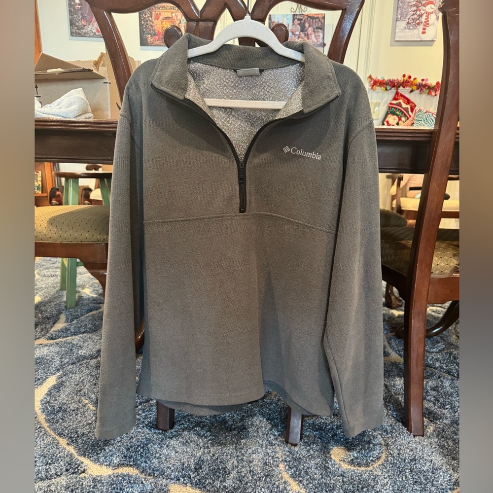 Columbia Men's Charcoal Zip-Up Sweater